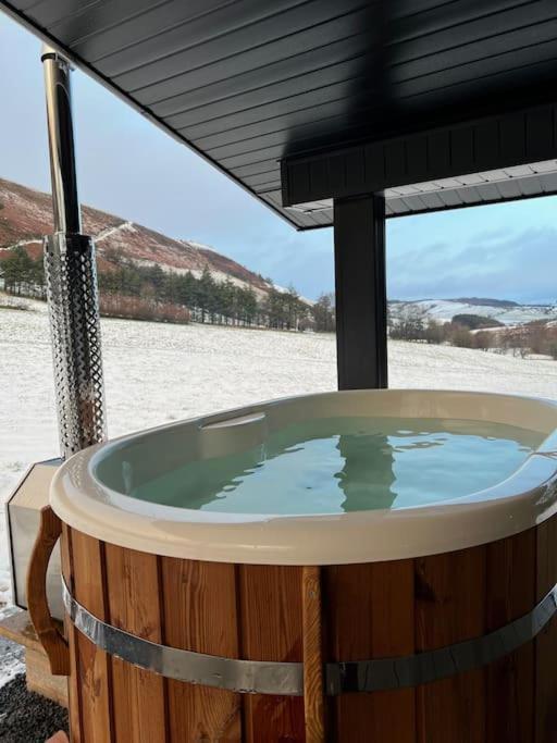 Vila Quirky, Luxury Hideaway Llanbrynmair Exteriér fotografie