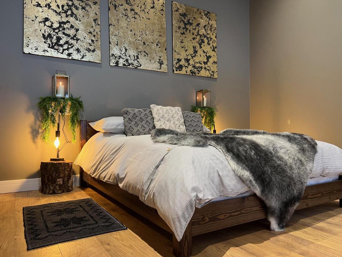 Vila Quirky, Luxury Hideaway Llanbrynmair Exteriér fotografie